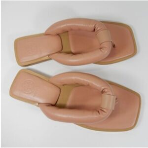 Tory Burch Nevada Puffy Thong Sandals In Pink Moon Color Square-Toe Sandals